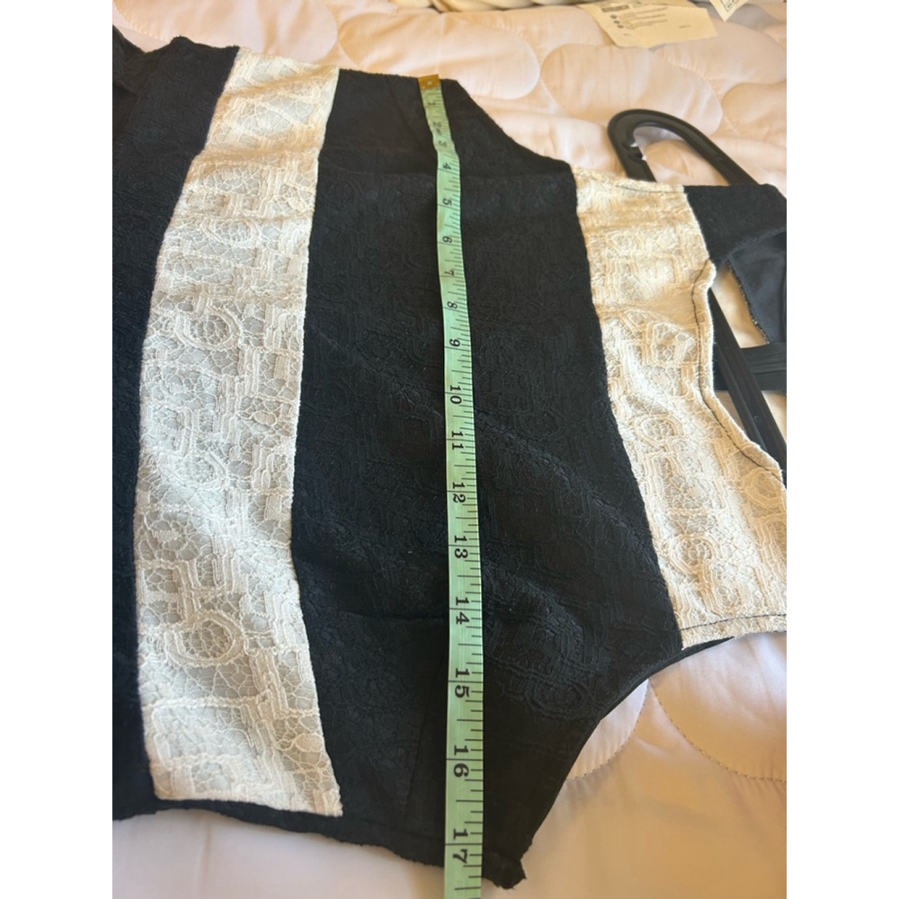 Women's Mi Ami Dress Size 1 small Black and White Striped - Picture 6 of 7